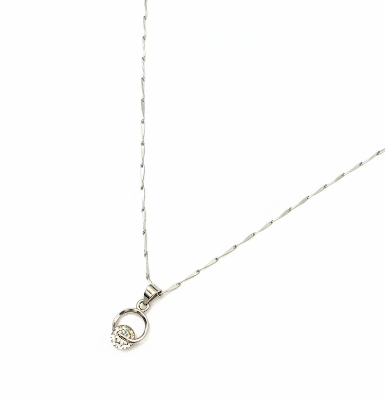 Solitaire Cubic Zirconia Pendant With Chain