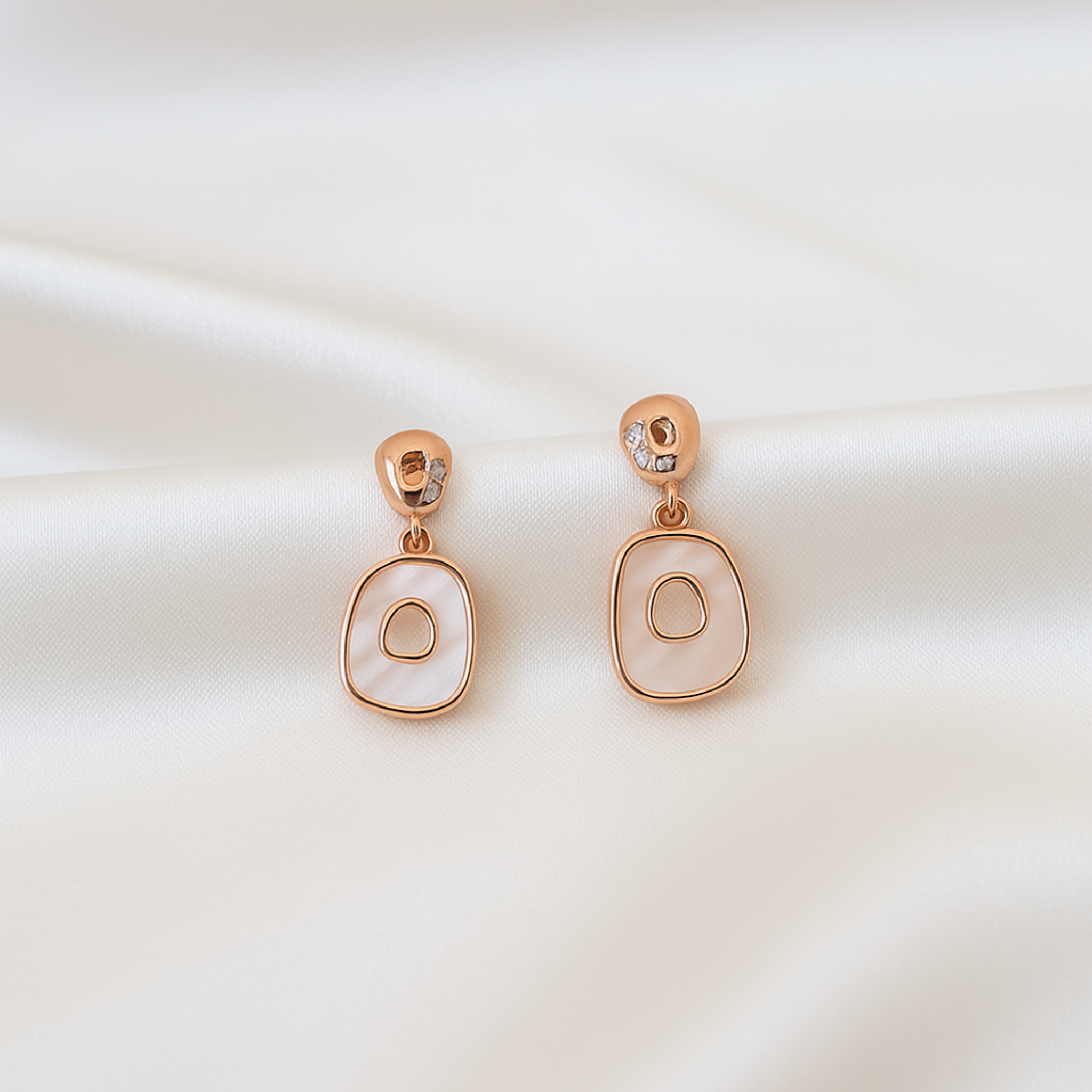 Rose Gold Mother of Pearl Drop Earrings